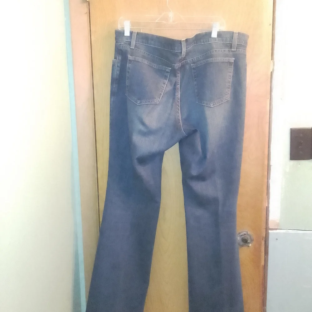 GAP Men's Bootcut Jeans in Deep Blue‎